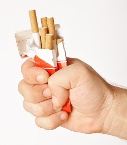 Сигареты и другие токсины наносят вред легким