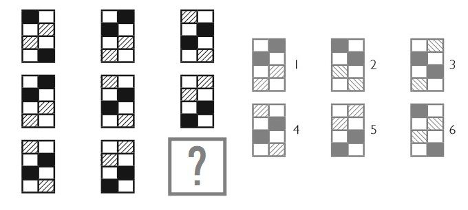 В каждой колонке черные, белые и заштрихованные участки двигаются на один квадрат ближе.