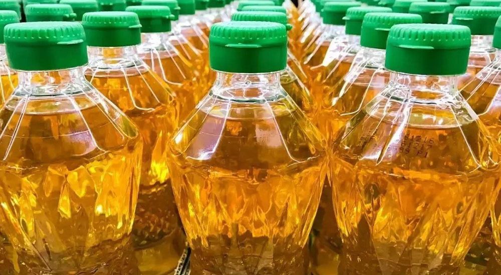 Пальмовое масло в бутылках